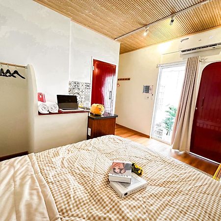 Апартаменты La Casa Di Dicembre 36B Tran Hung Dao Ханой Экстерьер фото